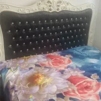 تخت دو نفره و کفی و تشک فنری سالم