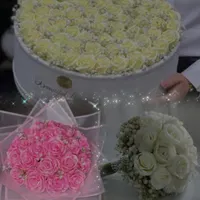 گل با روبان