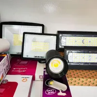 پرژکتور led و پرژکتور ریلی.برق آبی|لامپ و چراغ|اصفهان, شیخ اشراق|دیوار