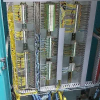 گروه برق پیشفاز