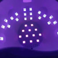 دستگاه یووی ناخن|آرایشگاه و سالنهای زیبایی|اسفراین, |دیوار