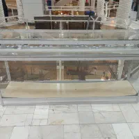 میزویترینی مغازه ۴۰۰۰۰۰۰تومان