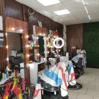 نیازمند ارایشگر اقا