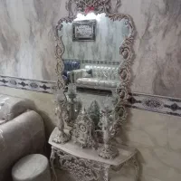 اینه شمدون|آینه|قرچک, زیبا شهر|دیوار