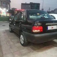 پراید 92فقط ی گلگیر رنگ
