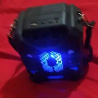 اسپیکر برقی شارژی|پخشکننده همراه|تبریز, |دیوار