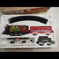 قطار اسباب بازی نو|اسباببازی بچه|رشت, حمیدیان|دیوار