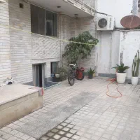 اجاره برای ناخن کار و آرایشگاه