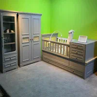 کمد لباس بچه  & تخت نوزاد  مدل آی سو