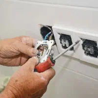 برقکار ساختمان، سیمکشی، تعمیر عیب یابی و برق کاری|خدمات پیشه و مهارت|تهران, فرمانیه|دیوار