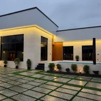 ویلا استخر دار/هوشمند/ ۴۰۰متری سند دار