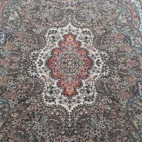 فرش ۶ متری ماشینی کارکرده ولی تمیز