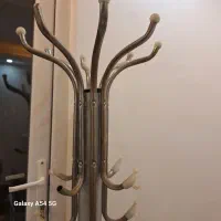چوب لباسی ایستاده