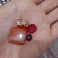 تعدادی‌عقیق‌کهنه