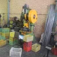 به۲نفر اپراتور جهت کار در واحد پرسکاری نیازمندیم|استخدام صنعتی، فنی، مهندسی|پاکدشت, خاتون آباد|دیوار