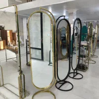 آینه کپسولی ویترین دار