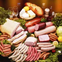 نیروی کار خانوم.فروشندگی(سوسیس و کالباس)