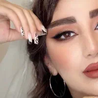 خدمات تخصصی میکاپ و شنیون و آموزش با مدرک معتبر|خدمات آرایشگری و زیبایی|چناران, |دیوار
