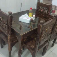 میز غذاخوری چوبی