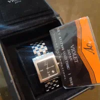 ساعت مچی برند ویولت کاملا نو با شناسنامه پک کامل