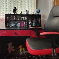 تخت و میزتحریر