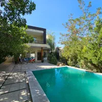 اجاره ویلای کآخ سفید شیراز باما|اجارهٔ کوتاه‌مدت ویلا و باغ|شیراز, گویم|دیوار