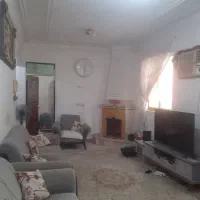 واحد بالا ،دو خواب ، نزدیک خیابان اصلی