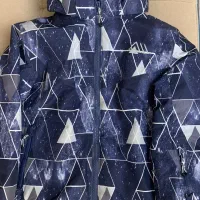 کاپشن ضداب و اسکی کریویت