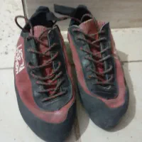 کفس سنگنوردی سایز 40