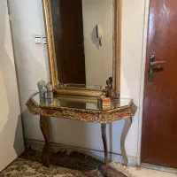 آینه و کنسول