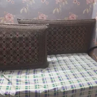 دو جفت پشتی بزرگ لاکی جرگلان و قهوهای دستی ساده|پشتی|مشهد, دانشجو|دیوار