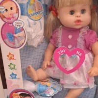 عروسک دخترانه داخل جعبه