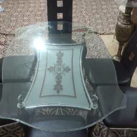 میز غذا خوری شش نفری در حد نو