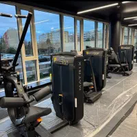 استخدام مربی بدنسازی اقا