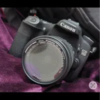 دوربین عکاسی و فیلمبرداری کاملا سالمم