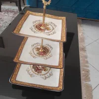 فروش شیرینی خوری.