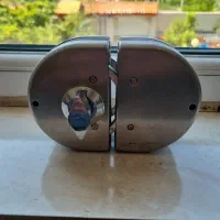 قفل درب شیشه سکوریت