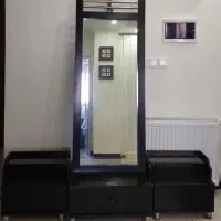 آینه قدی با کشو