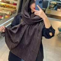 شال مخمل پومدار