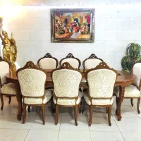 2 دست غذاخوری8نفره سلطنتی.  میز کاملا   رایگان