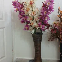 گل و گلدان