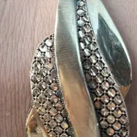 طلای گمشده|اشیا|مشهد, بالا خیابان|دیوار