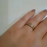 انگشتر نگین دار