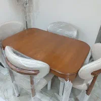 میز نهار خوری ۴ نفره