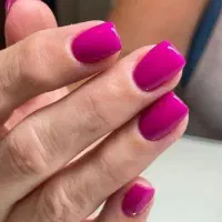 ارائه خدمات ناخن  با تخفیف ویژه