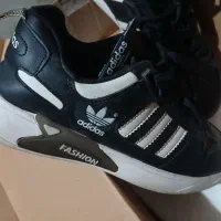 کفش نو یه بار پوشیده ام بفروش میرسد