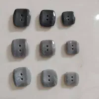 انواع دگمه با رنگ بندی و سایز مختلف|لوازم خیاطی و بافتنی|اسلامآباد غرب, |دیوار