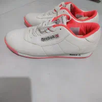 کفش. اصل.مارک. Reebok.