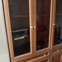 کمد چندتا وسایل هست