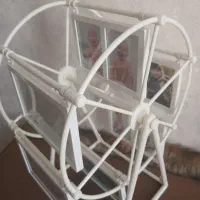 قاب عکس چرخ فلک نو مناسب برای اتاق کودک